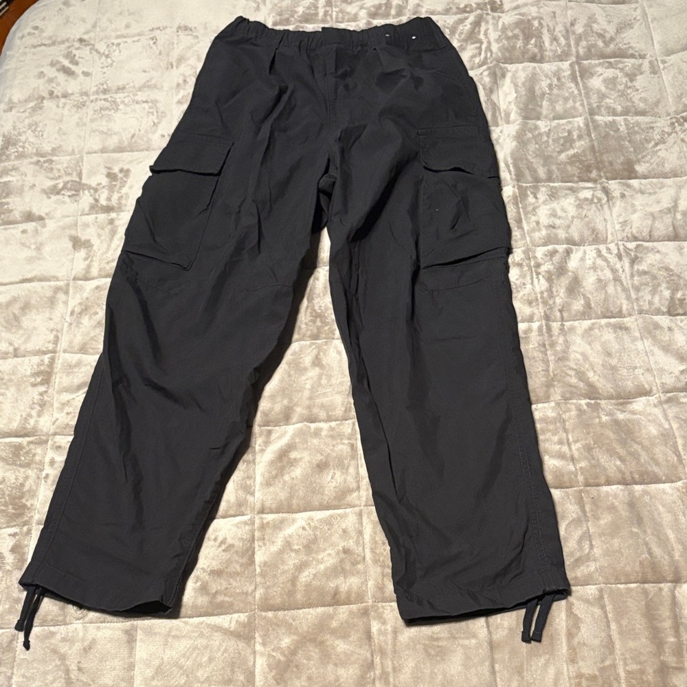 Uniqlo Men's Black Cargo Pants